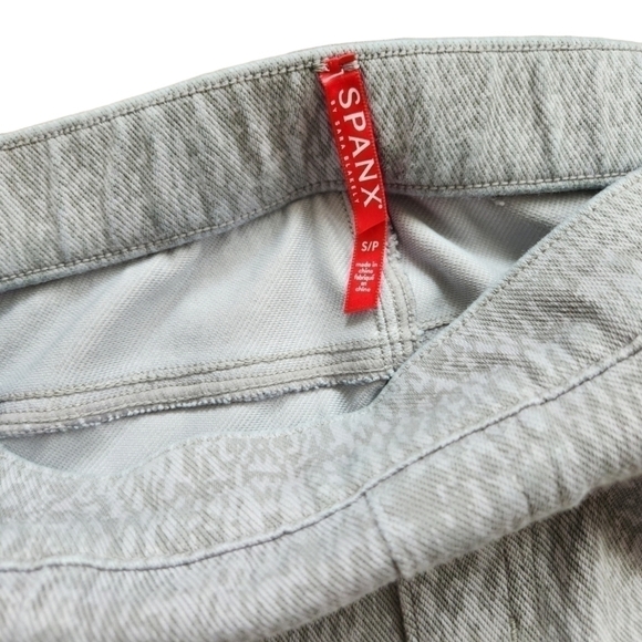 Spanx Jean-ish Ankle Leggings - Picture 6 of 7